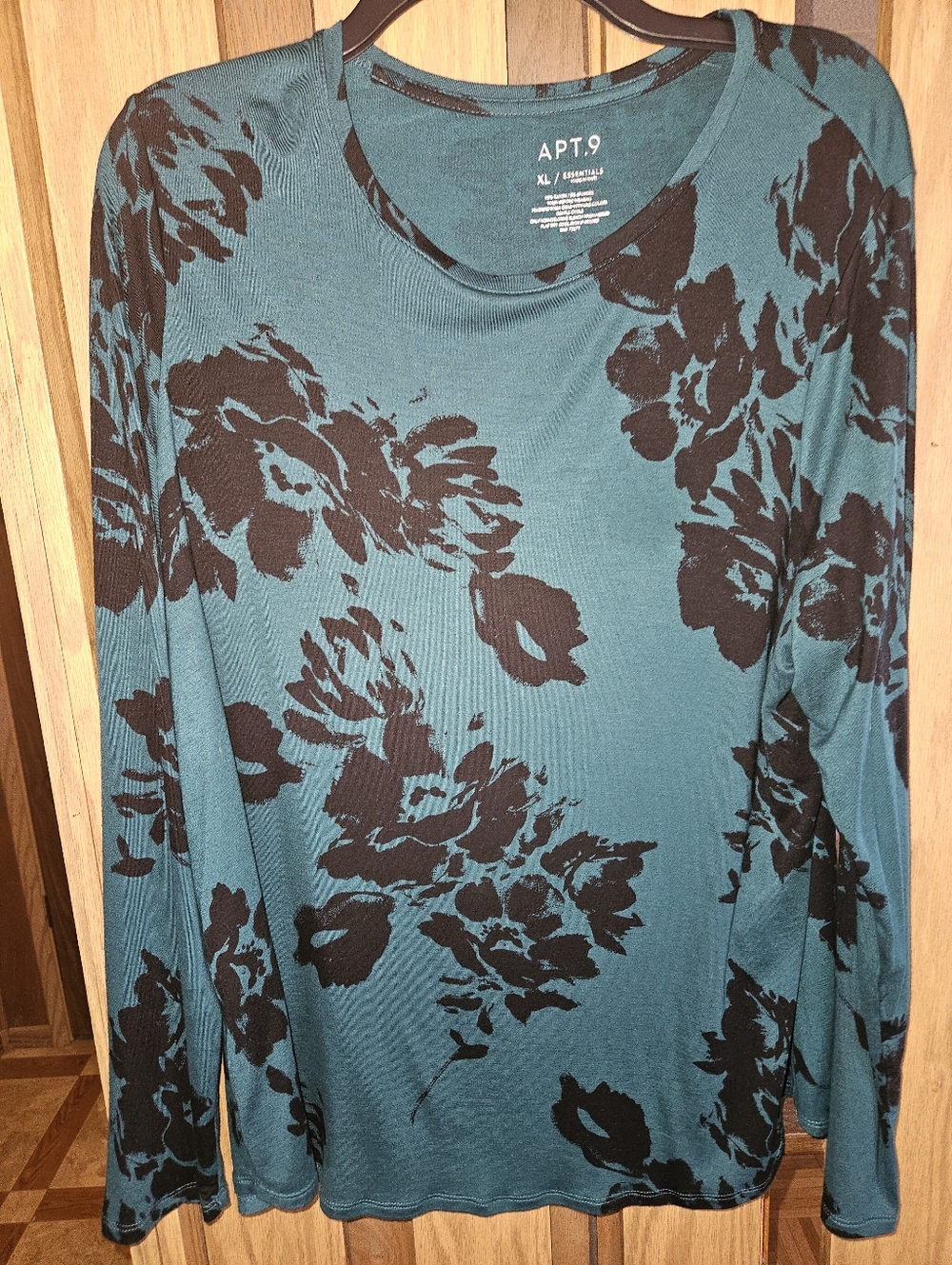 Apt. 9 Sz XL Teal and Black Floral Long Sleeve Top